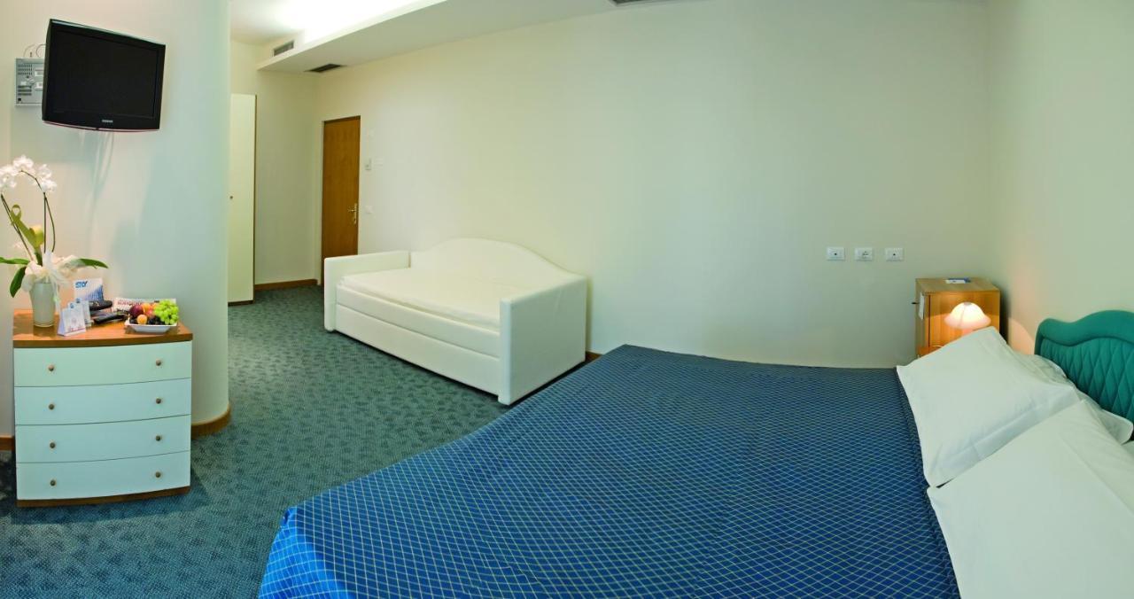 Hotel Sorriso Milano Marittima Zewnętrze zdjęcie