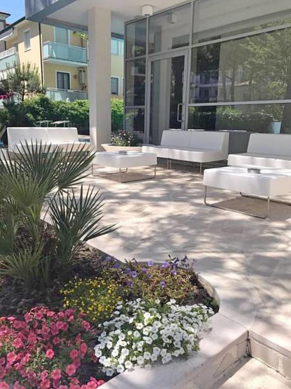 Hotel Sorriso Milano Marittima Zewnętrze zdjęcie