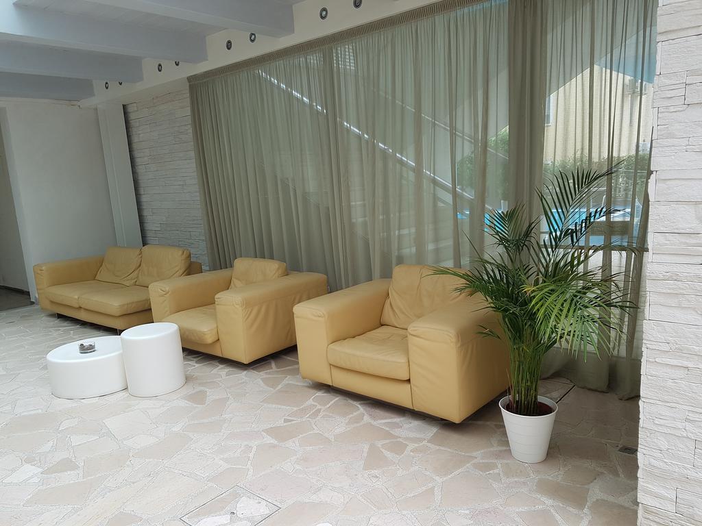 Hotel Sorriso Milano Marittima Zewnętrze zdjęcie